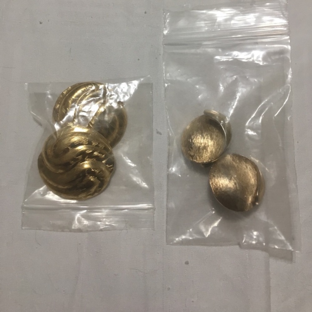 4 Pairs of Earrings